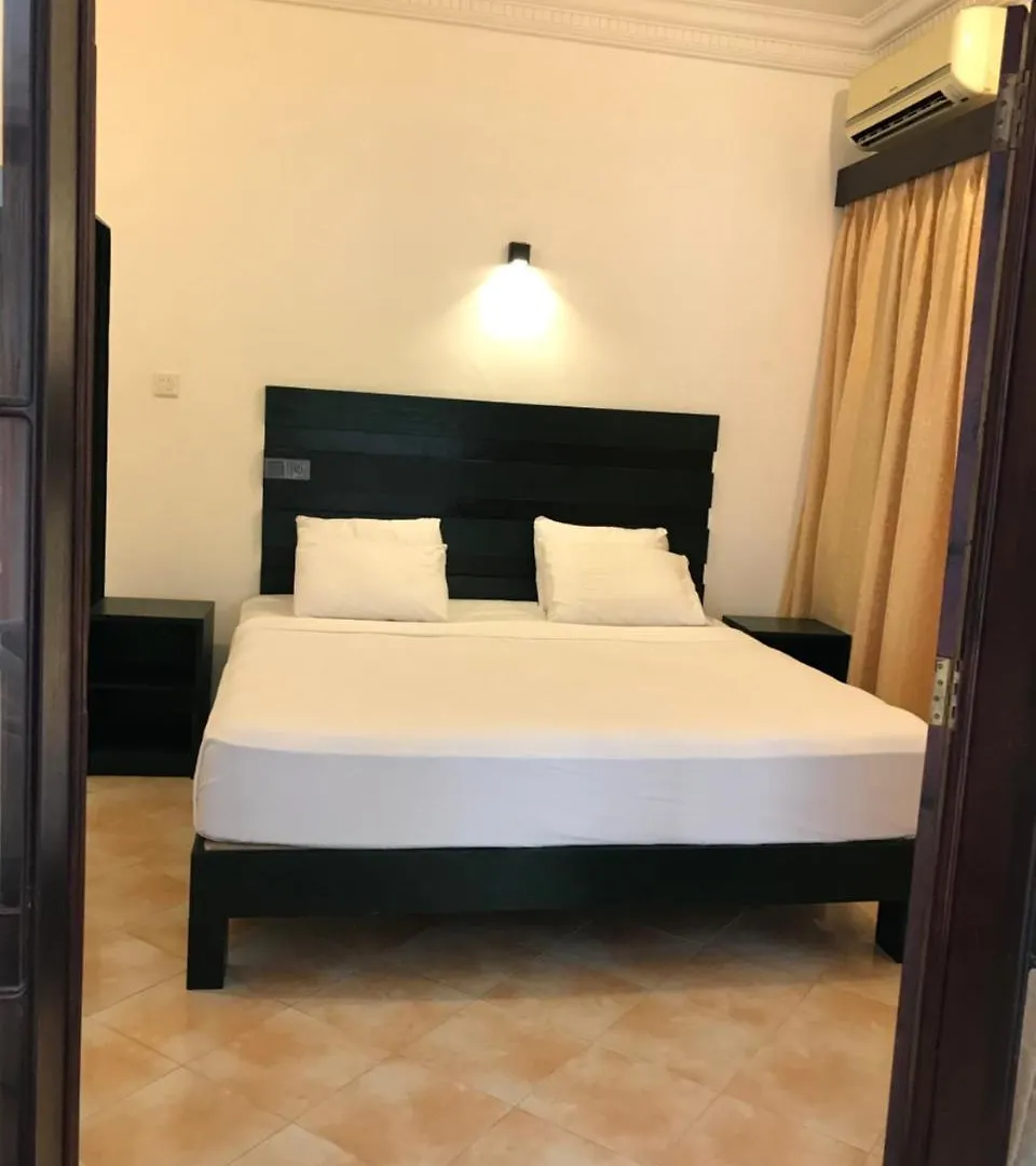 Romantic Garden Hotel Negombo