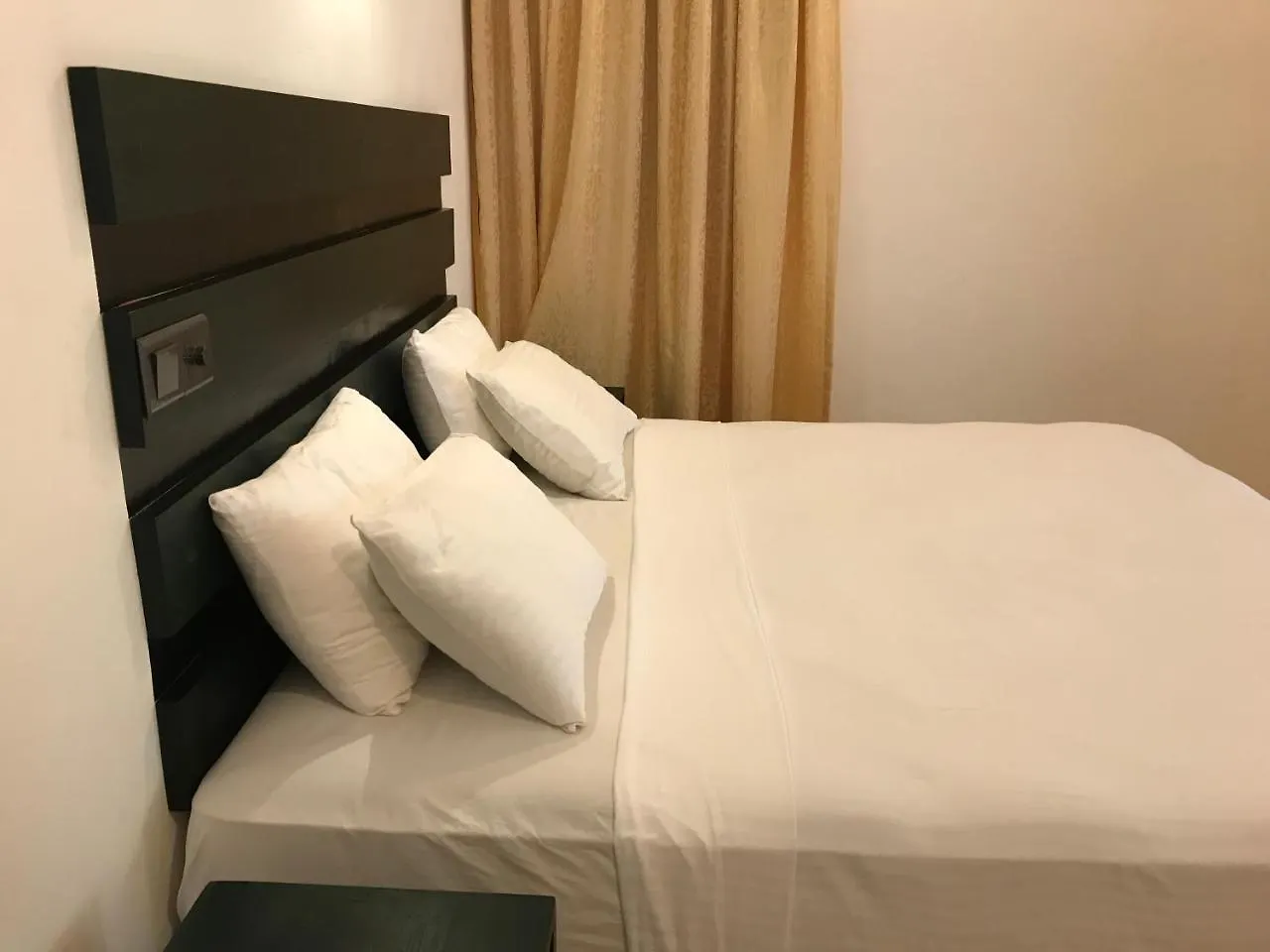 Romantic Garden Hotel Negombo 0*,  Sri Lanka